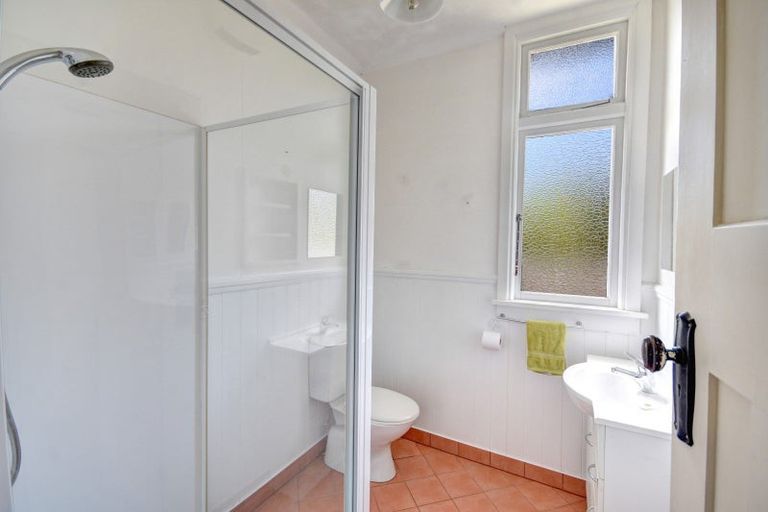 Photo of property in 164 Victoria Road, Saint Clair, Dunedin, 9012
