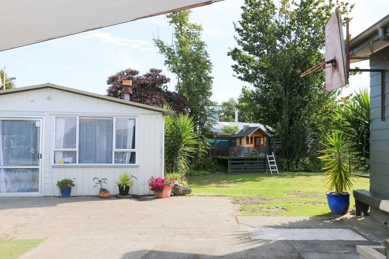 Photo of property in 6 Weddell Place, Flaxmere, Hastings, 4120