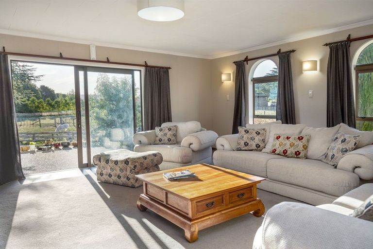 Photo of property in 142 Vogel Street, Woodville, 4920