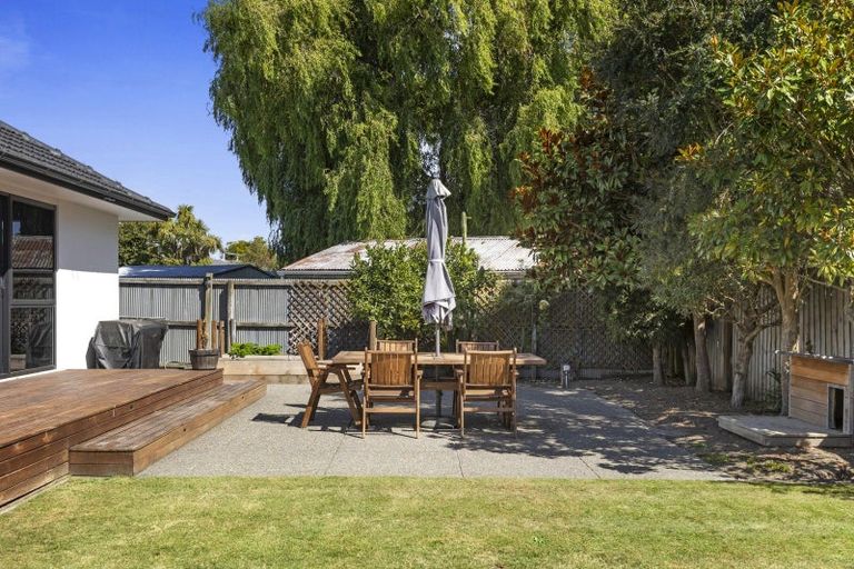 Photo of property in 249 Westminster Street, Mairehau, Christchurch, 8013