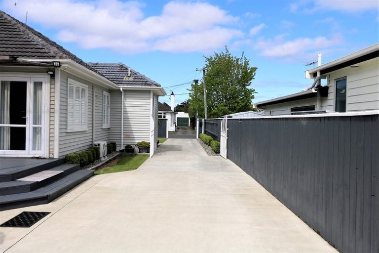 Photo of property in 1 John Street, Trentham, Upper Hutt, 5018