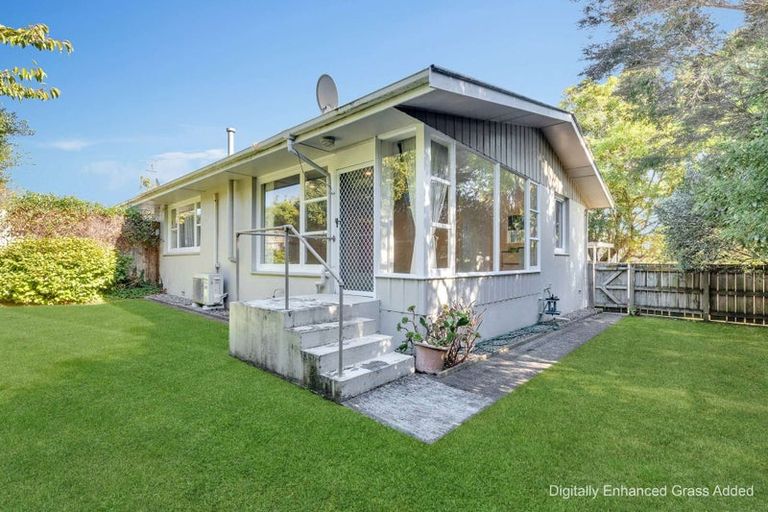 Photo of property in 1 Berkley Place, Awapuni, Palmerston North, 4412