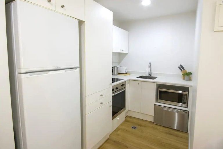 Photo of property in 8/8 Clayton Street, Newmarket, Auckland, 1023