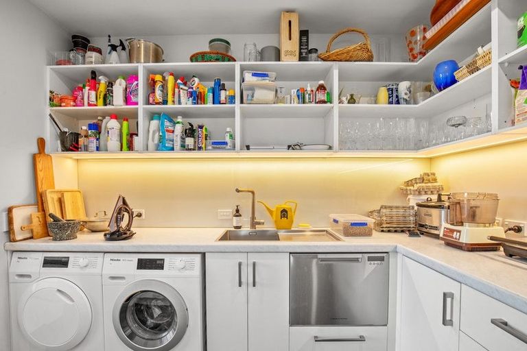 Photo of property in 4 Padgets Lane, Earnscleugh, Alexandra, 9391