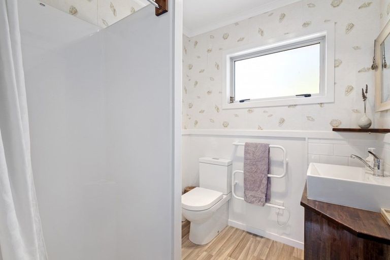 Photo of property in 3 Turner Place, Wakefield, 7025