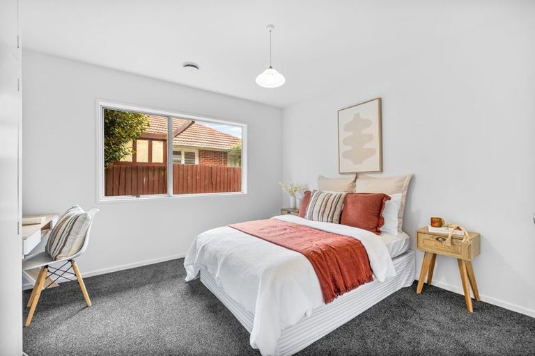 Photo of property in 70 Cutts Road, Russley, Christchurch, 8042