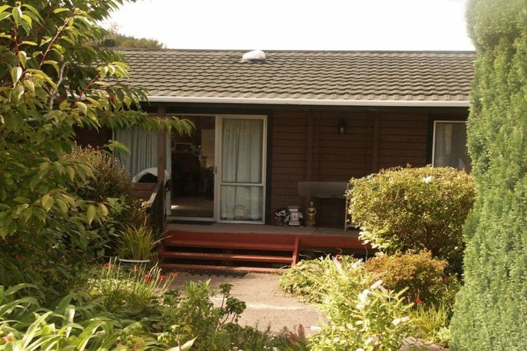 Photo of property in 4 Blackman Avenue, Sawyers Bay, Port Chalmers, 9023