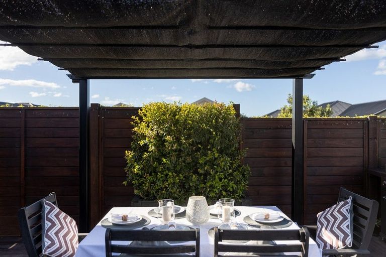 Photo of property in 18 Kakariki Drive, Coastlands, Whakatane, 3120