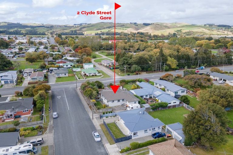 Photo of property in 2 Clyde Street, Gore, 9710