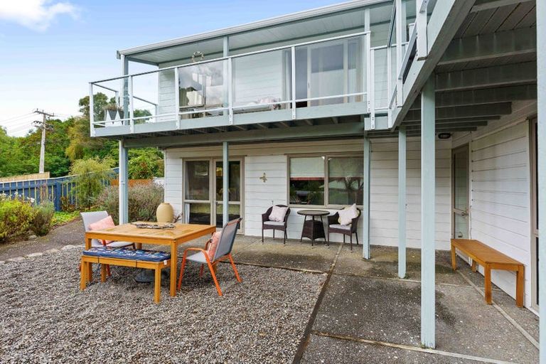 Photo of property in 31 Leinster Avenue, Raumati South, Paraparaumu, 5032