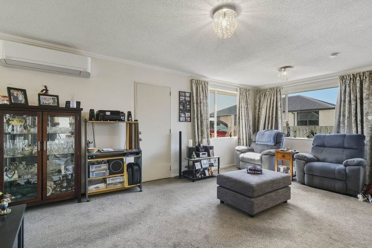 Photo of property in 4/217 Oxford Street, South Dunedin, Dunedin, 9012