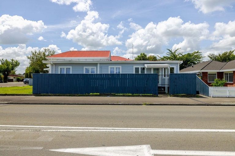 Photo of property in 600 Church Street, Terrace End, Palmerston North, 4410