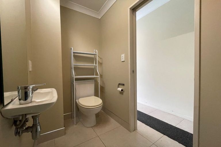 Photo of property in 12/44 Carlos Drive, Flat Bush, Auckland, 2016