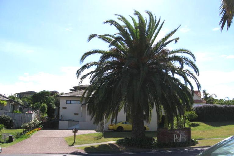 Photo of property in 53 Caribbean Drive, Unsworth Heights, Auckland, 0632