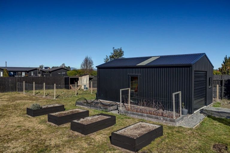 Photo of property in 14 Braeburn Crescent, Swannanoa, Kaiapoi, 7692
