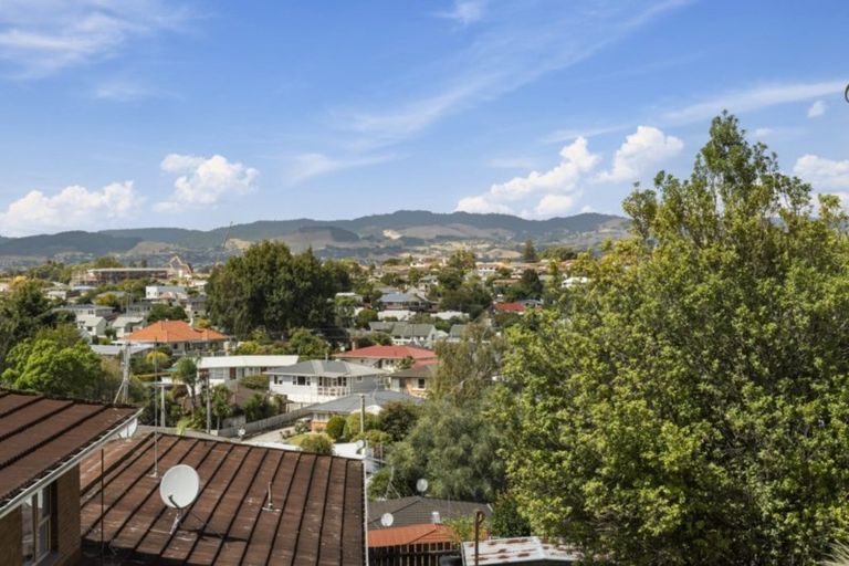 Photo of property in 16b Highfield Crescent, Brookfield, Tauranga, 3110