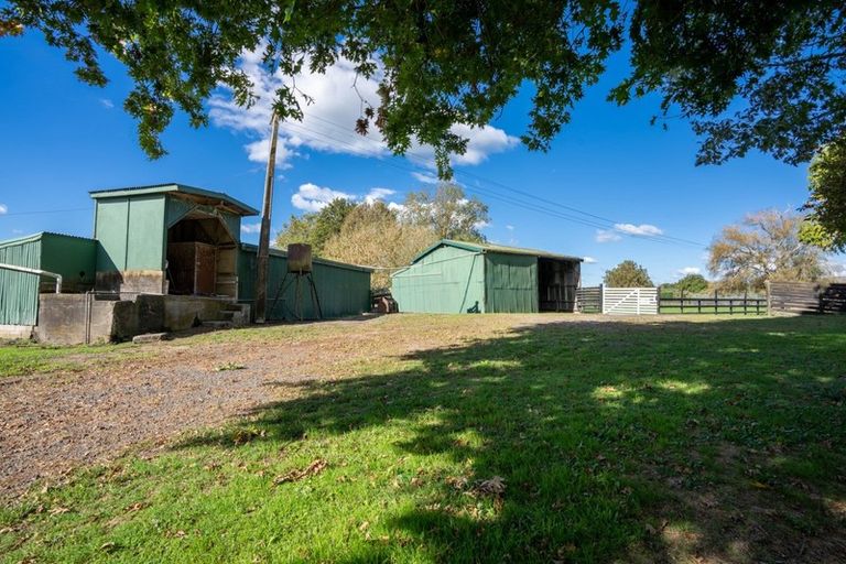 Photo of property in 105 Marshmeadow Road, Newstead, Hamilton, 3286