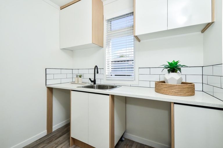 Photo of property in 16 Wilson Street, Hamilton East, Hamilton, 3216