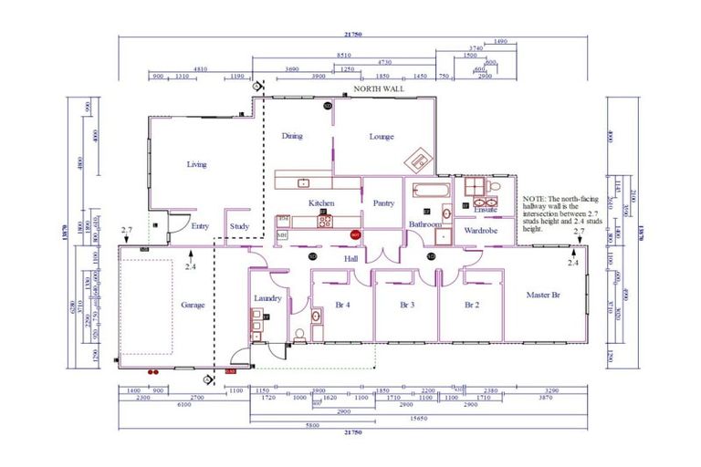 Photo of property in 30 Rewarewa Street, Tokomaru, Palmerston North, 4474