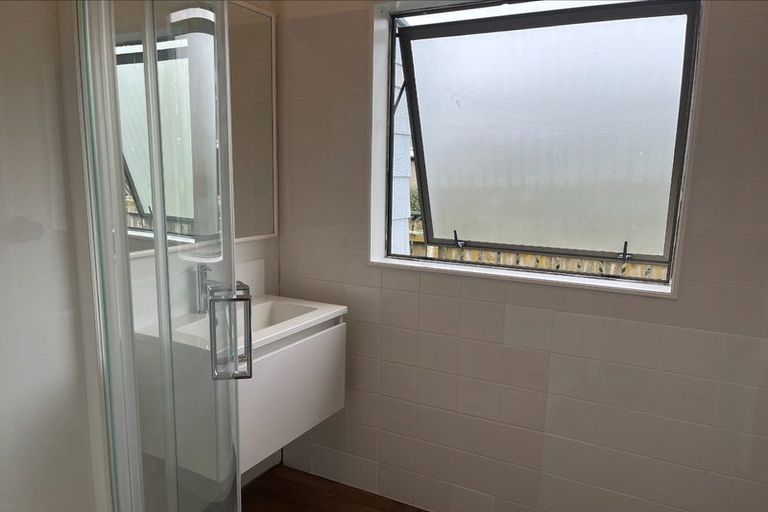 Photo of property in 20 Norfolk Crescent, Otaki Beach, Otaki, 5512