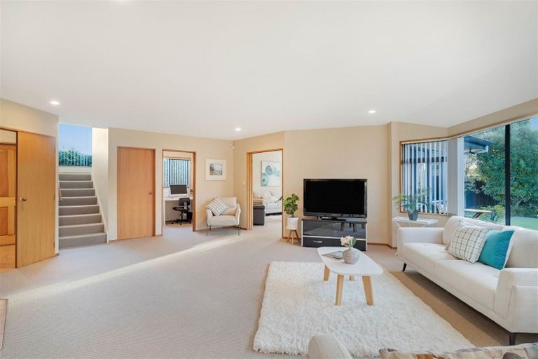 Photo of property in 3 Empress Place, Halswell, Christchurch, 8025