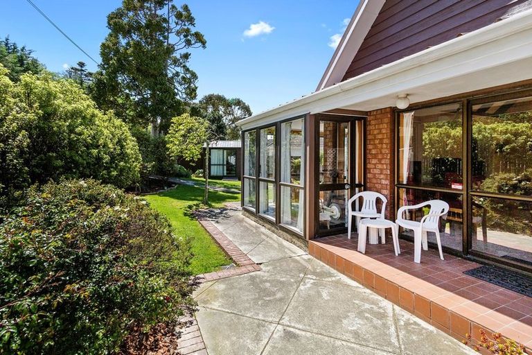 Photo of property in 1/268 Main Road, Tawa, Wellington, 5028