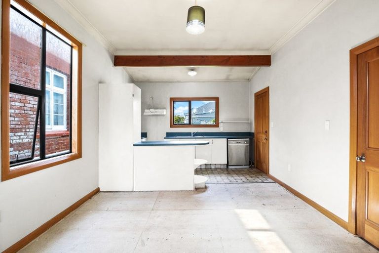 Photo of property in 283 Oxford Street, South Dunedin, Dunedin, 9012