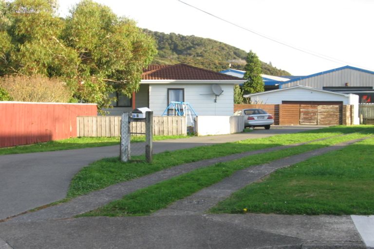 Photo of property in 1/7 Eldon Grove, Taita, Lower Hutt, 5019