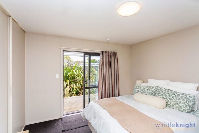 Photo of property in 12 Auburn Avenue, Upper Riccarton, Christchurch, 8041