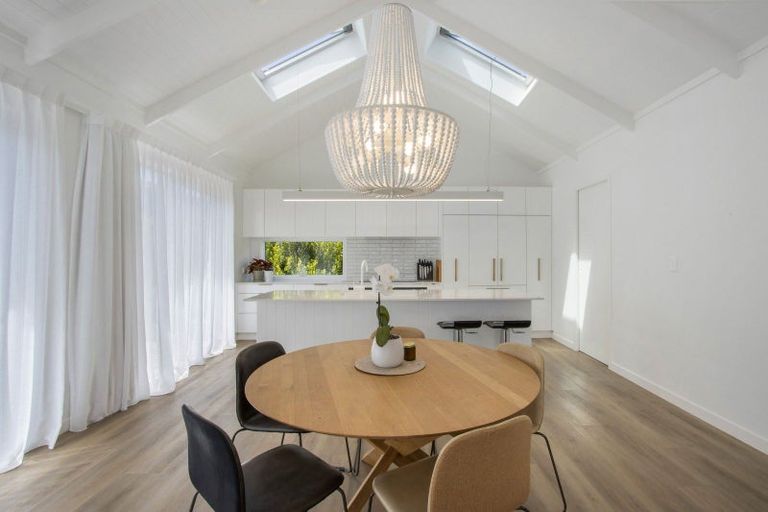 Photo of property in 2 Goldstone Place, Omokoroa, 3114