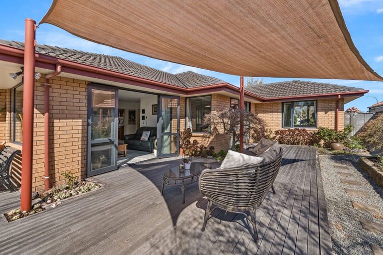 Photo of property in 21 Richard Seddon Drive, Northwood, Christchurch, 8051