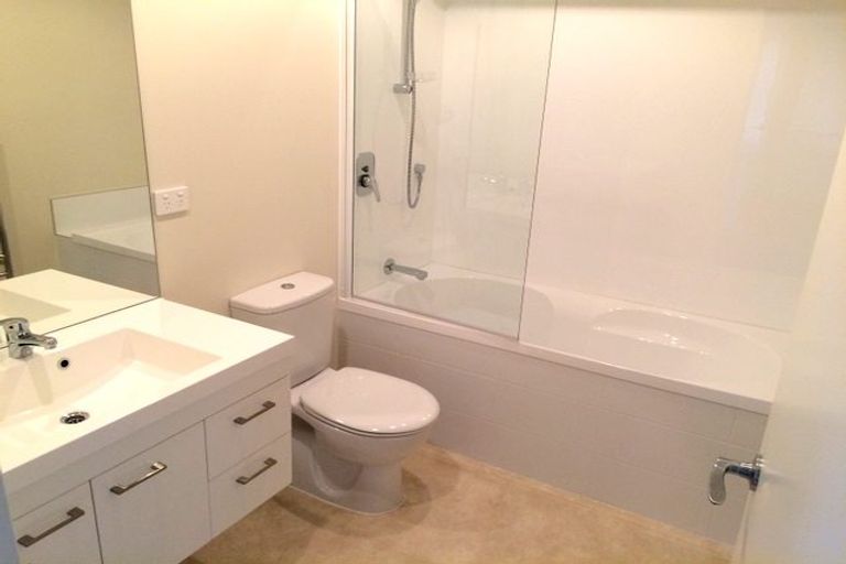 Photo of property in 3 Mill Grove, Riverhead, 0820