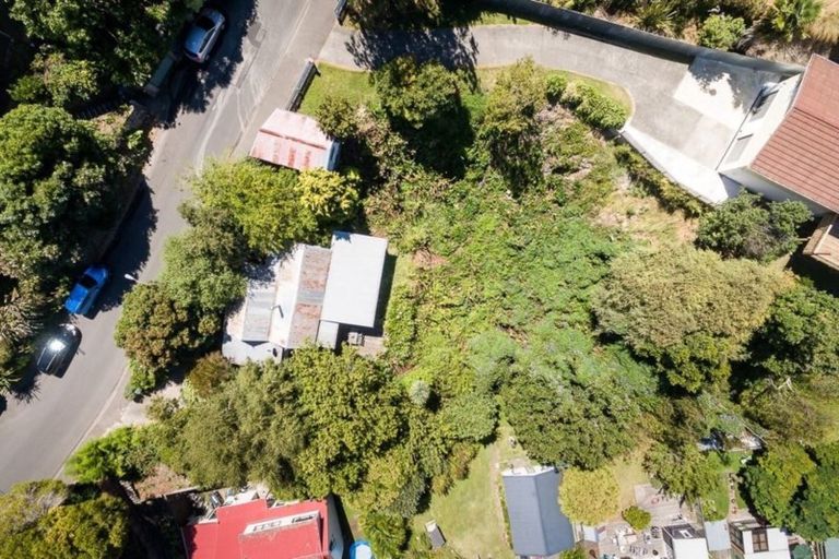 Photo of property in 1 Harvey Road, Bluff Hill, Napier, 4110
