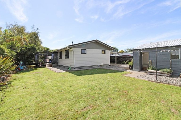 Photo of property in 28 King Street, Carterton, 5713