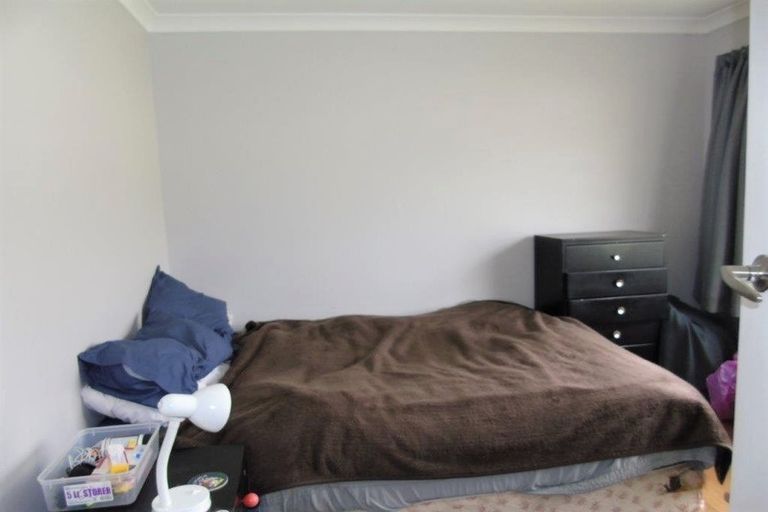 Photo of property in 8 Glen Alton Avenue, Paparangi, Wellington, 6037