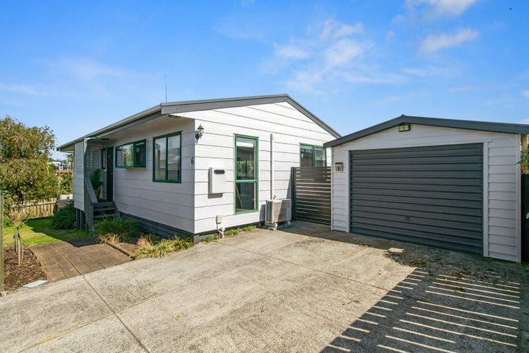 Photo of property in 6 Titiro Way, Welcome Bay, Tauranga, 3112