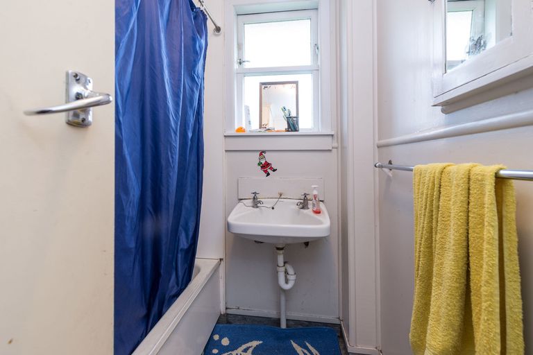 Photo of property in 42 Puriri Crescent, Hillcrest, Rotorua, 3015