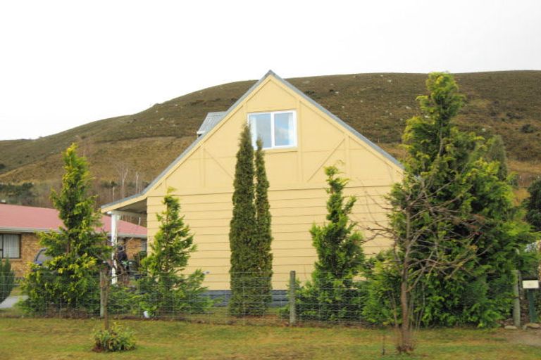 Photo of property in 88 Shields Street, Clyde, 9330