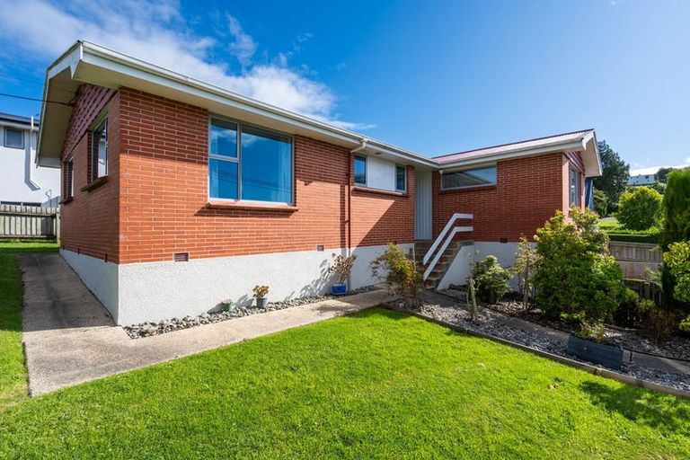 Photo of property in 6 Gibson Street, Wakari, Dunedin, 9010