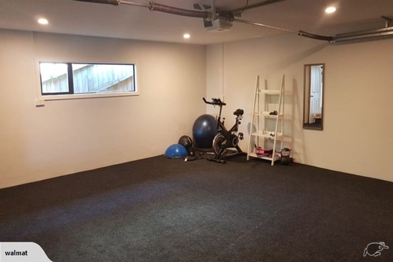 Photo of property in 69 Ravensdale Rise, Westmorland, Christchurch, 8025