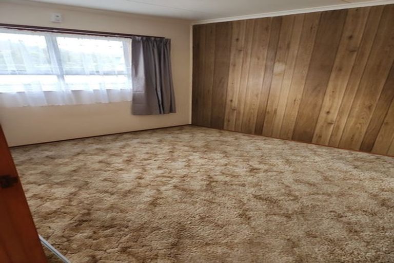 Photo of property in 22 Shortland Street, Regent, Whangarei, 0112