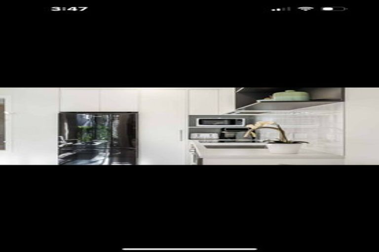 Photo of property in 11/2 Warrant Officer Lane, Hobsonville, Auckland, 0616