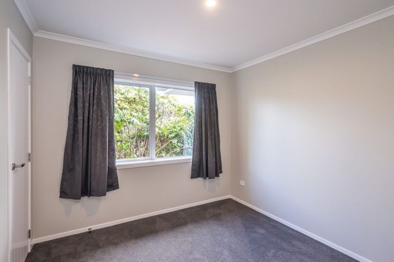 Photo of property in 93a Bartholomew Road, Levin, 5510