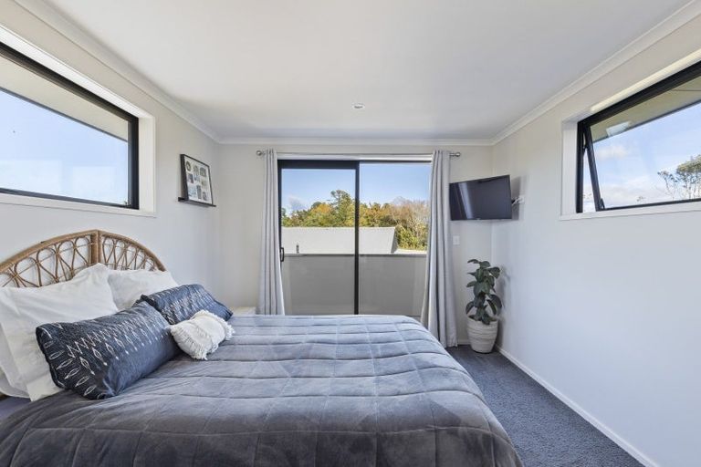 Photo of property in 62 Maire Street, Inglewood, 4330