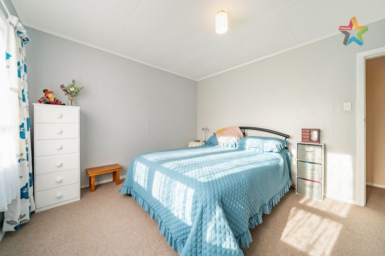 Photo of property in 42 Coast Road, Wainuiomata, Lower Hutt, 5014
