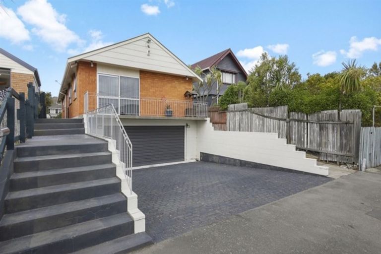 Photo of property in 143 Pine Avenue, South New Brighton, Christchurch, 8062