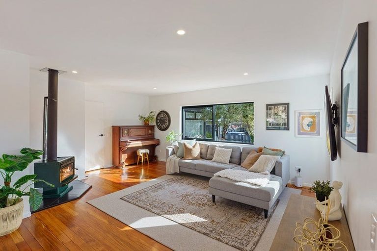 Photo of property in 7 Dale Road, Raumati South, Paraparaumu, 5032