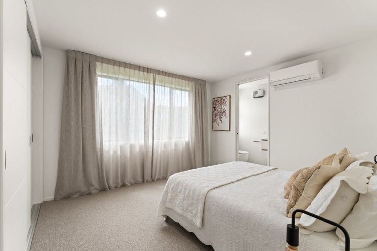 Photo of property in 20 Coach Road, Fairfield, Dunedin, 9018