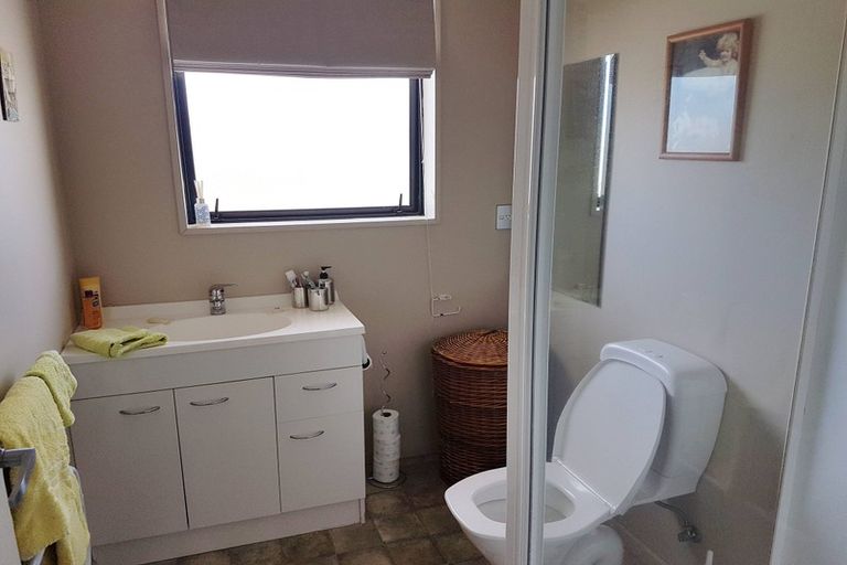 Photo of property in 3/13 Hobson Street, Woolston, Christchurch, 8023