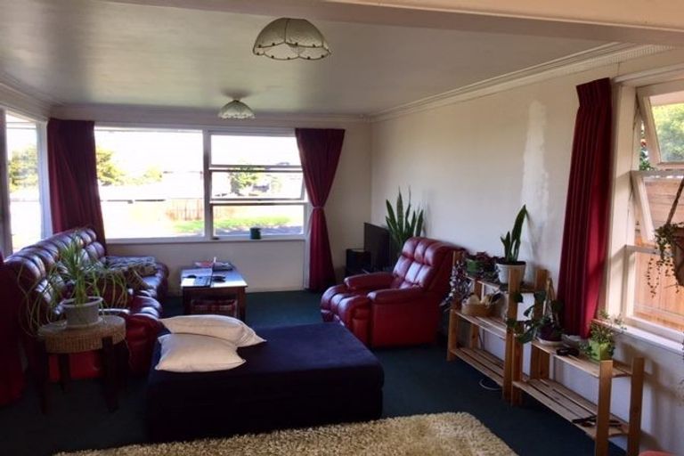 Photo of property in 79 Hillcrest Avenue, Hillcrest, Auckland, 0627